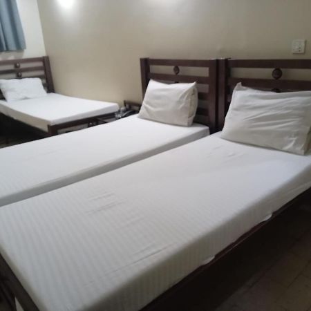 New Hotel Chilton Карачі Екстер'єр фото